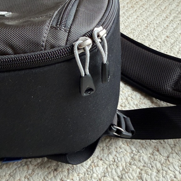 ThinkTank Camera Backpack - Picture 2 of 8